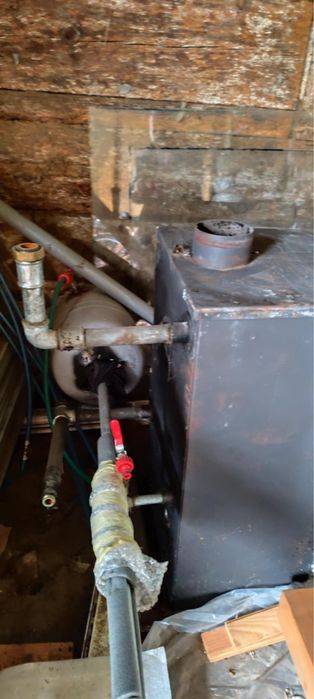 Piec kominowy B1E koza z płaszczem wodnym 10kw