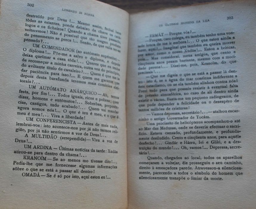 Os Últimos Homens da Lua de Lorenzo Di Poppa - 1ª Edição Ano 1945