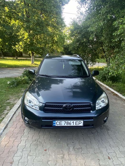 Toyota  RAV4 продам