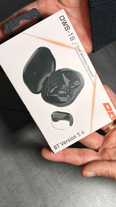 Auriculares bluetooth com astes super finas