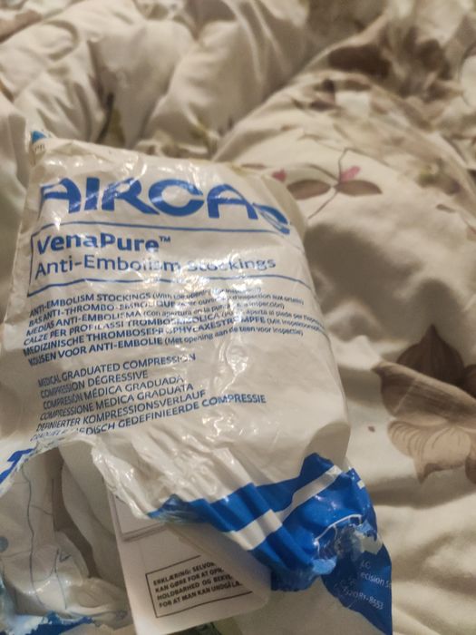 Високі антиемболічні панчохи Arcoa VenaPure