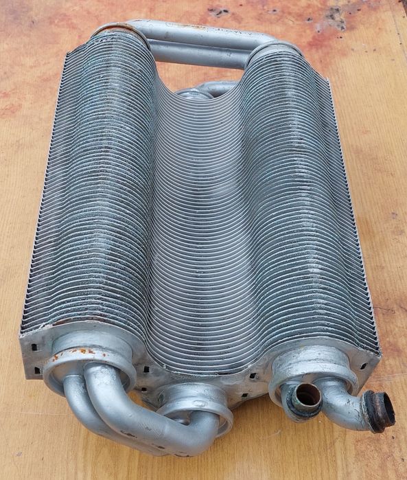 Газовый котел Ferroli DOMICOMPACT  F24 на разбор