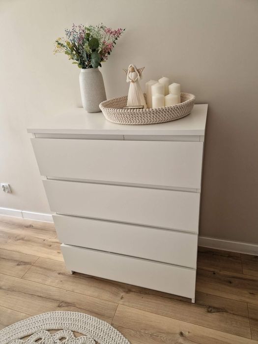 Komoda biała Ikea Malm 80x48 cm.