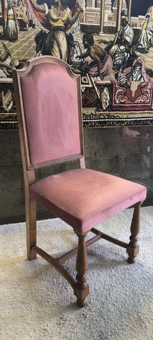 Cadeira de quarto em madeira maciça , tecido em veludo lavável, exempl