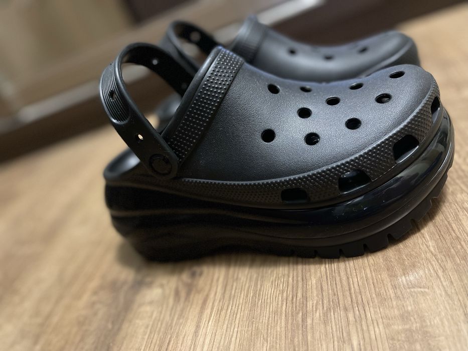 Женские Crocs 38 размер, стелька 24-24,5 см