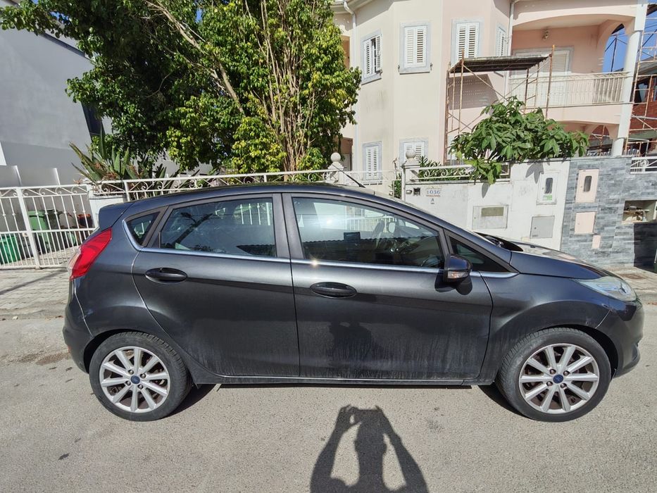 Ford fiesta Titanium531656648909148162