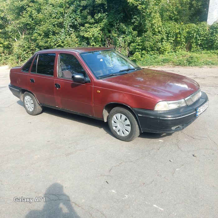 Продам автомобіль DAEWOO NEXIA