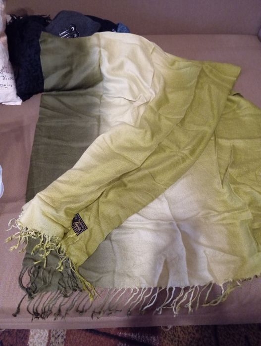 Шарф палантин.     .