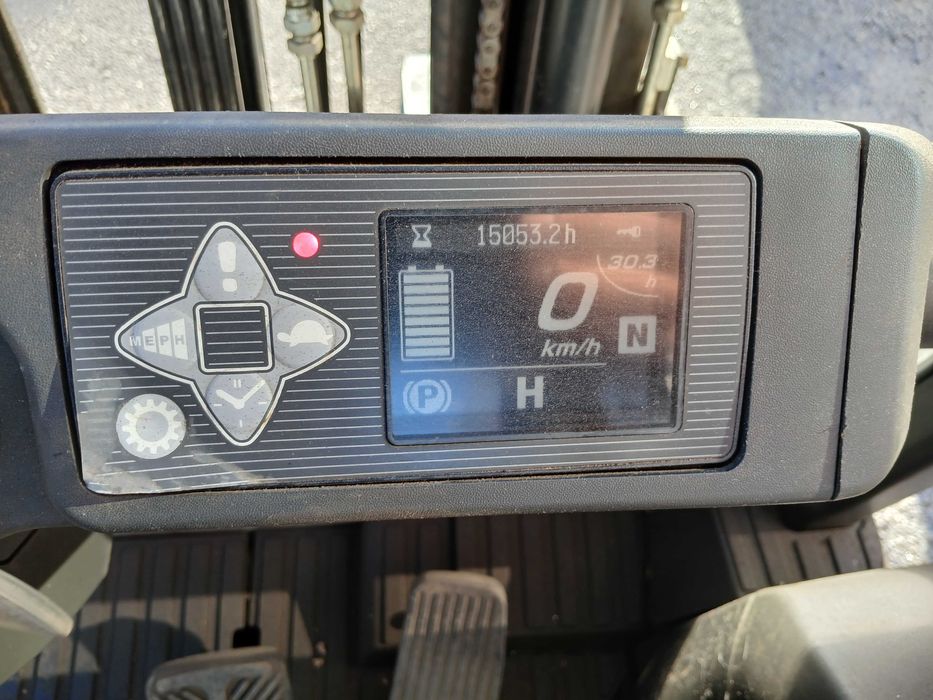 2017 Unicarriers / Nissan tx4-20 empilhador elétrico capacidade 2000kg