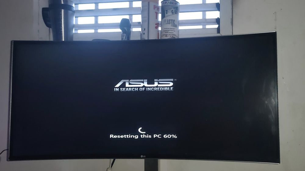 Monitor 32" Ultrawide