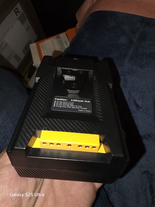 Powerbank de grande capacidade. Nova