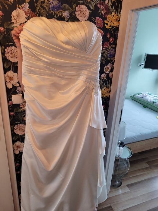 Suknia ślubna PLUS SIZE