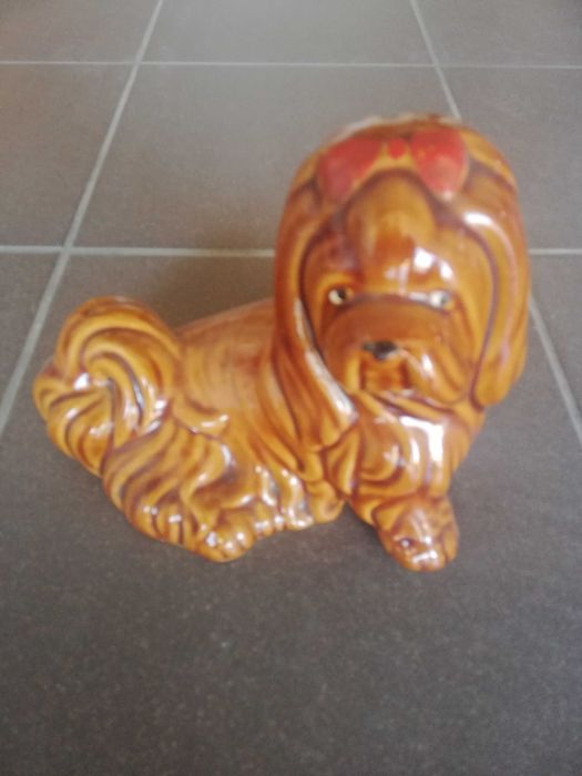 Piesek porcelanowy