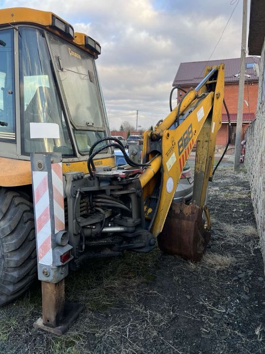 Екскаватор-навантажувач cukurova 888