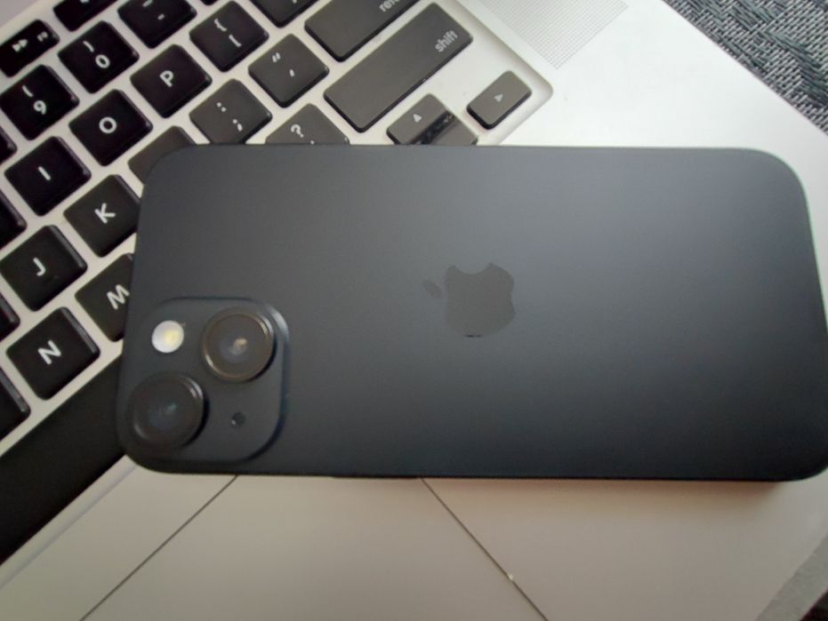 iPhone 15 128GB USB-C