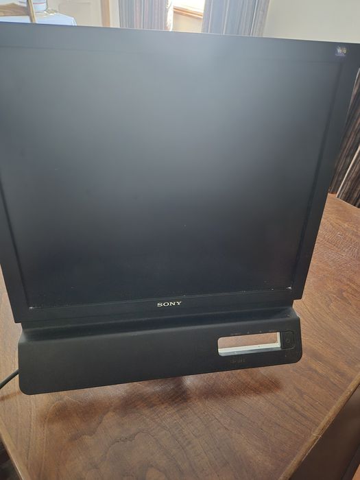 Monitor sony modelo SDM-E96D455579587964446720