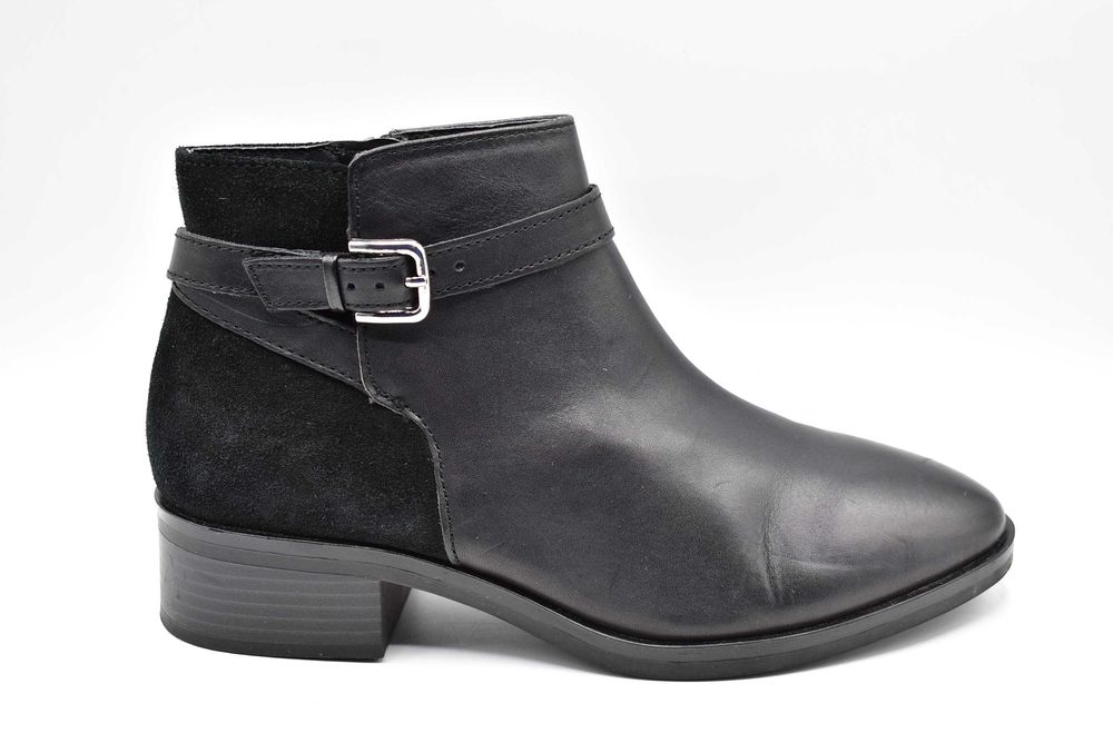 Marks & Spencer skórzane wygodne botki na tęższą stopę ( 38.5 )