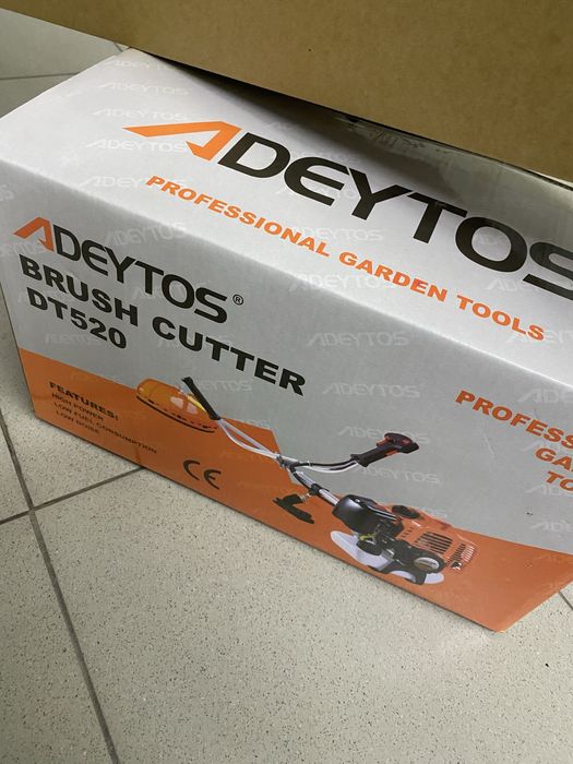 Rocadora a gasolina nova em caixa