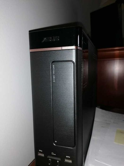 Vendo ASUS Desktop completo