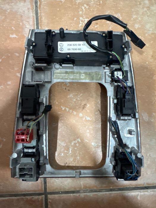 Consola central Comando vidros MB CLK W208