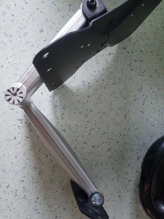 uchwyt do powieszenia telewizora