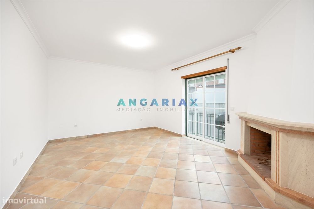 ANG1504 - Moradia T3 para venda em Marinha Grande