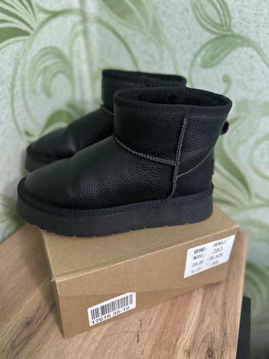 Угги шкіряні короткі 38 р