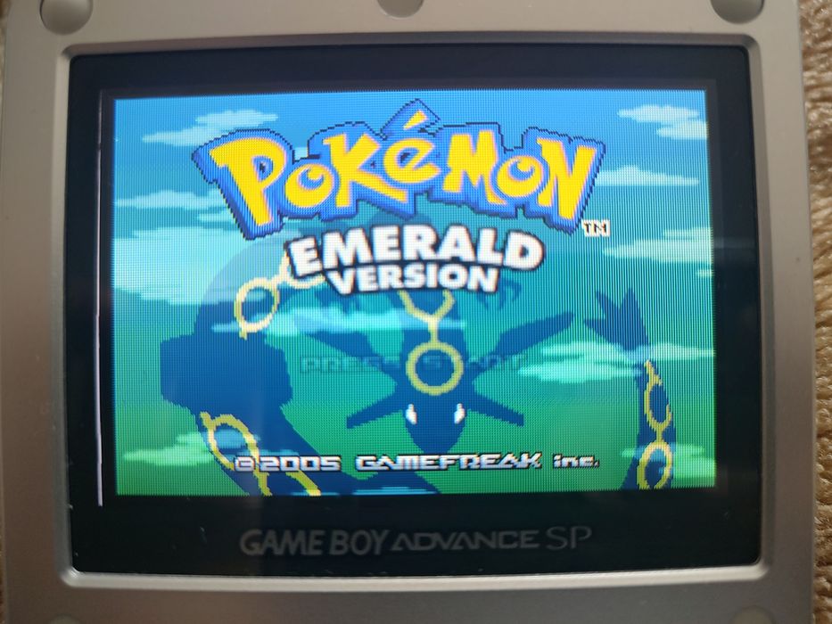 Pokemon Emerald Nintendo Gameboy Advance US