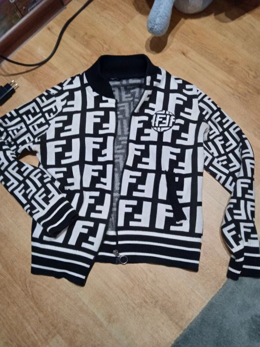 Костюм на мальчика Fendi ориг