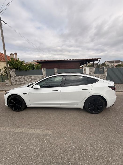 Tesla Model 3 Tração Traseira Premium
