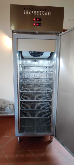 Armário para cura/maturação de queijo ou carne