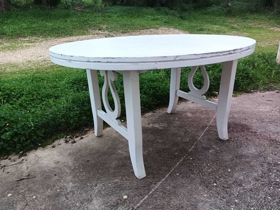 Cadeiras/Poltronas e Mesa de Jardim, em madeira maciça
