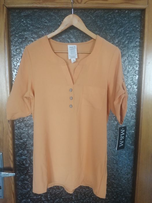 NOWA z metką bluzka rozm. M