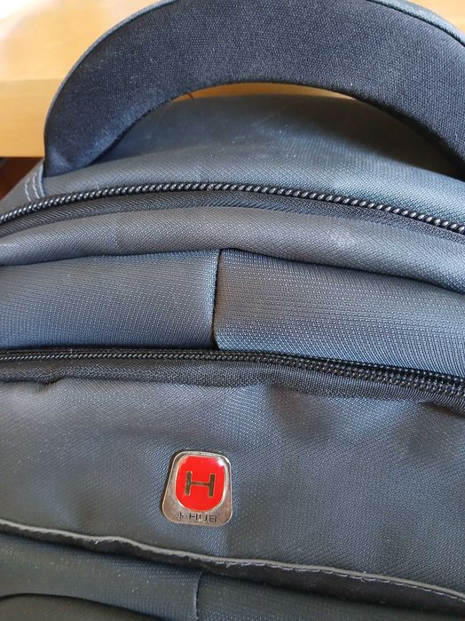 Mochila +HUB excelente
