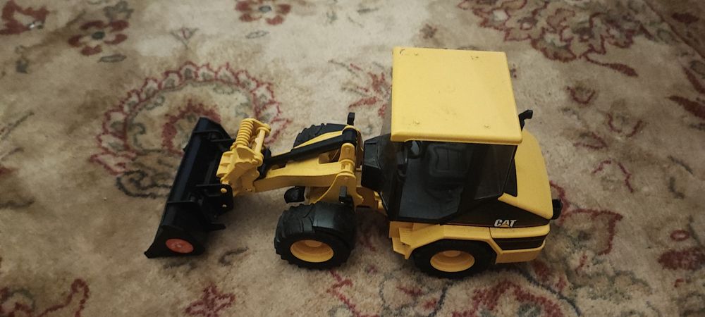 Escavadora Caterpillar