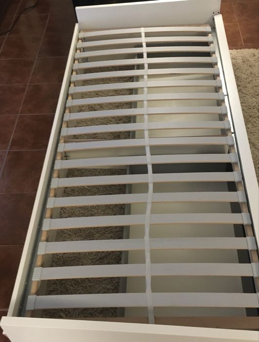 Cama de criança Ikea