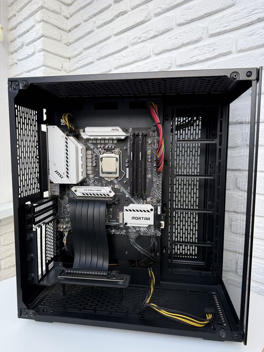 Потужний ігровий ПК! Без відеокарти, та системи охолодження!