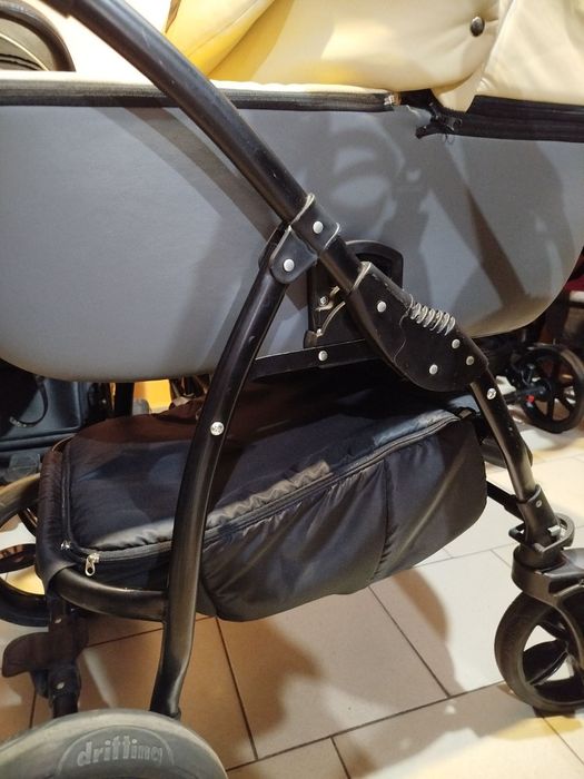 Дитяча каляска 2 в 1 Victoria Gold Classic Еко-шкіра