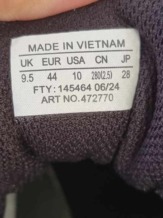Оригінал 100% Чоловічі кросівки Asics Trabuco Max    EUR 42