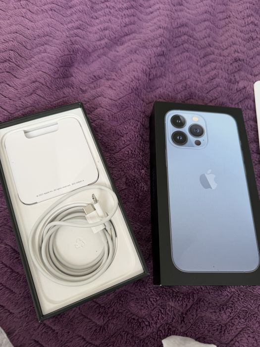 iPhone 13 pro blue 512