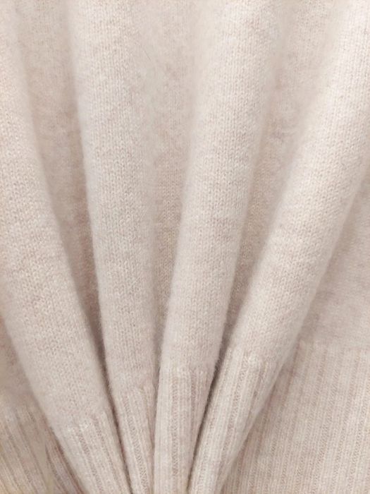 Sweter golf 100% kaszmir ecru beżowy beige soft