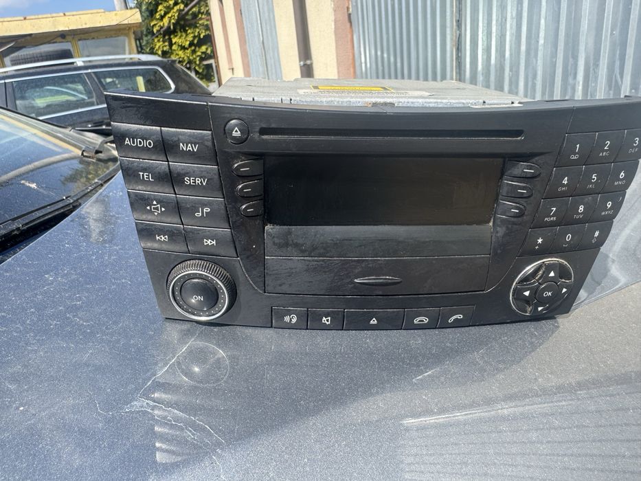 Radio mercedes W211