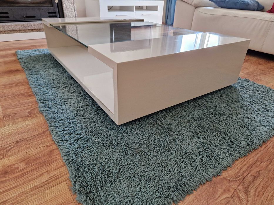 Mesa centro Laskasas
