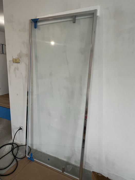 Kabina prysznicowa 90x90 REA