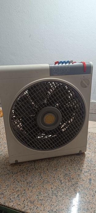 Aquecedor /ventilação da marca Solac