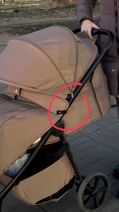 Прогулянкова коляска Carello Bravo Carbon