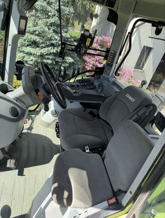 Claas Arion 630 Przedni podnośnik, super stan