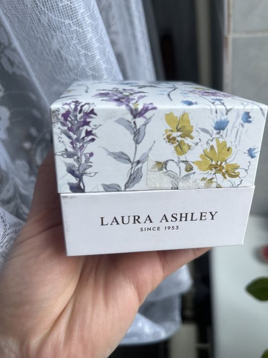 Жіночий годинник НОВИЙ Laura Ashley