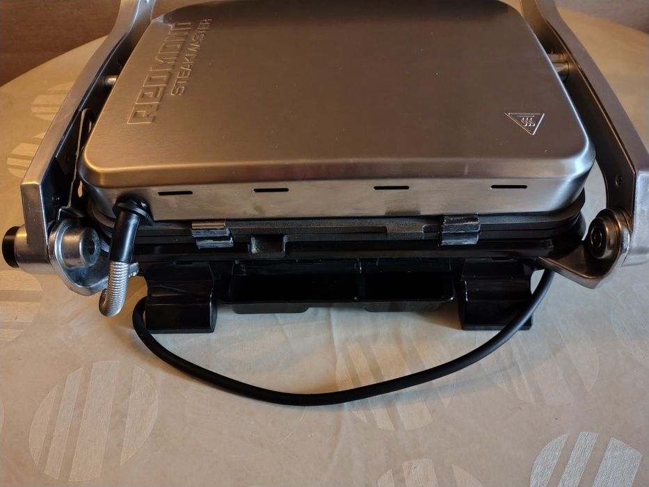 Электрогриль Redmond Steakmaster RGM-M807