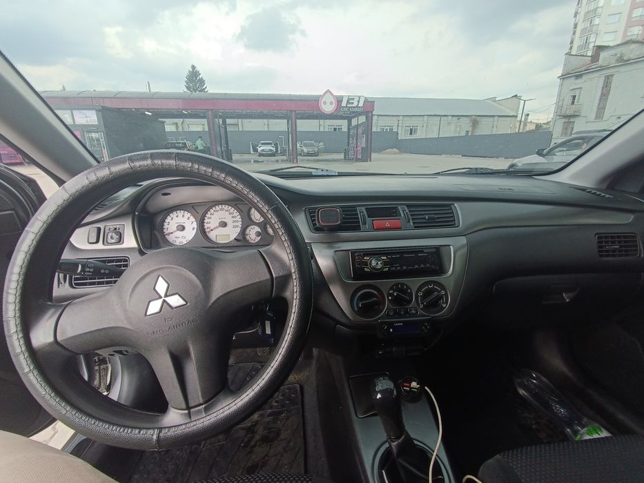 Продам mitsubishi lancer9